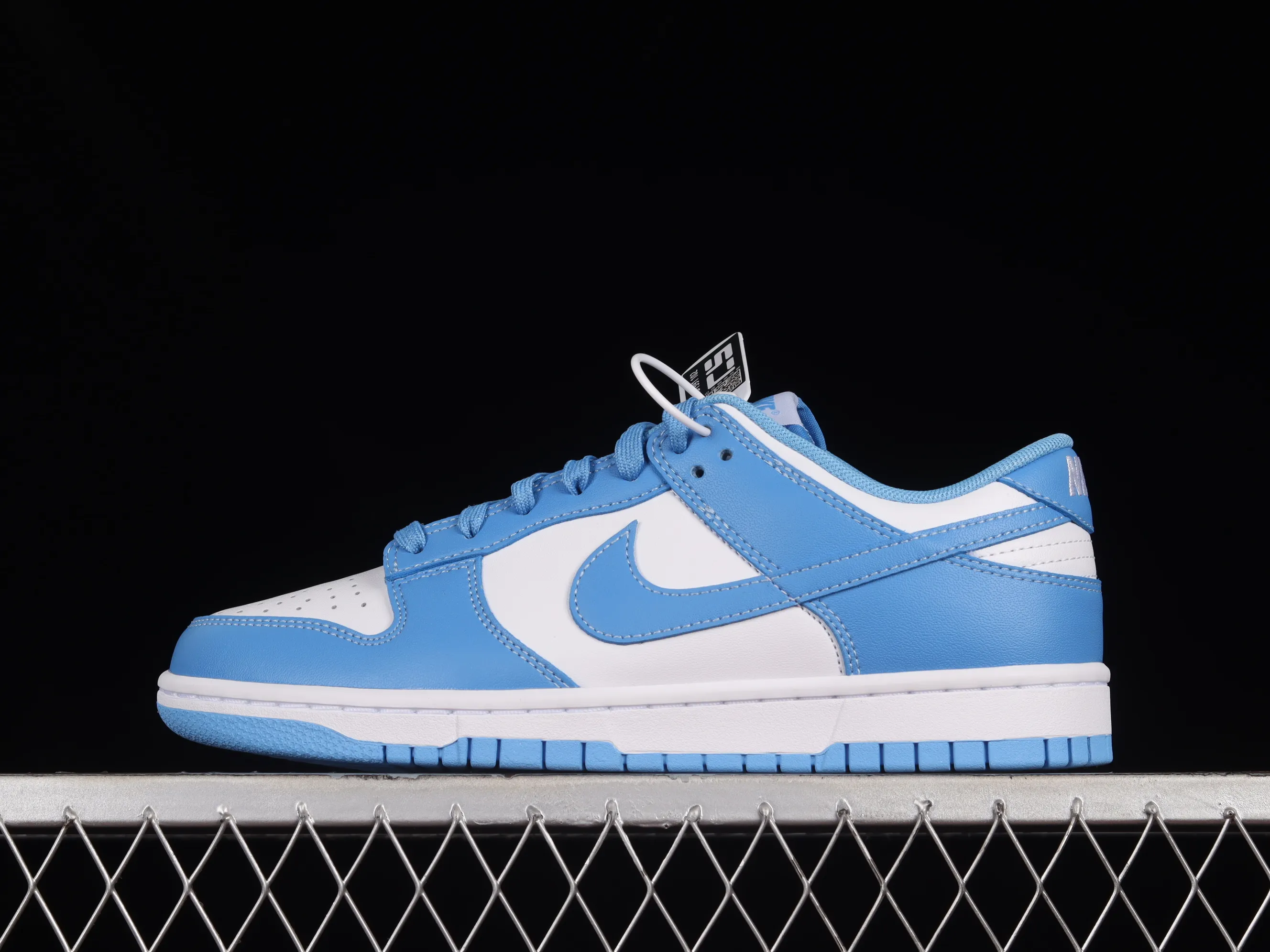 All categories Nk SB Dunk series Nk SB Dunk Low low-top sneakers Nk Dunk Low "University Blue" white blue North Carolina white blue Dunk series low-top casual sports skateboard shoes DD1391-102